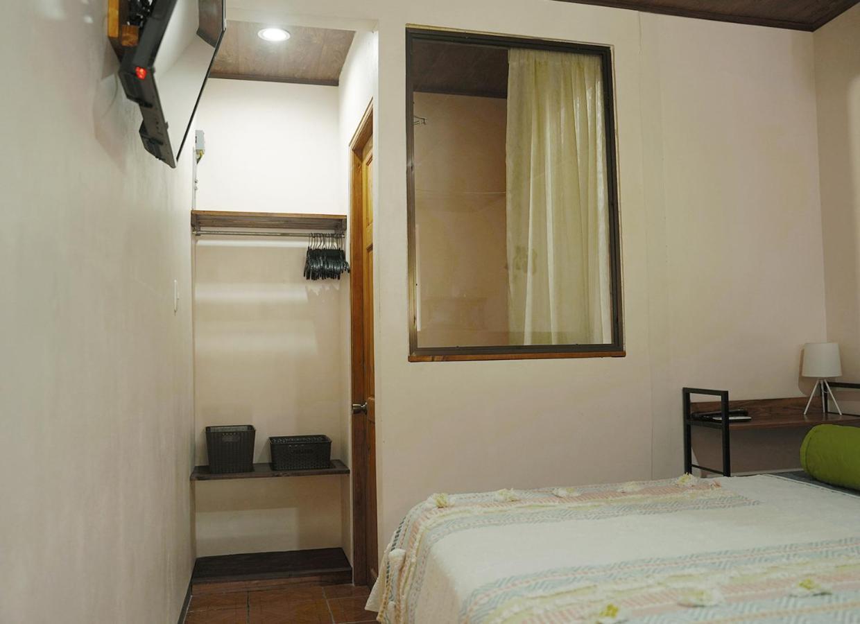 Apartamentos Y Studios Brisas Del Mar Santa Teresa Playa Santa Teresa  Экстерьер фото